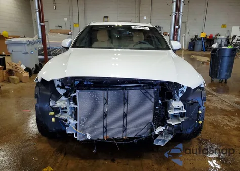 2026 Volvo V60 Cross Country Ultra из США, поврежденный, VIN YV4L12WL1T2170414